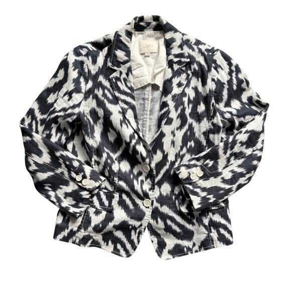 LOFT Jackets & Blazers - LOFT Blue White Ikat Print Blazer Size 8 Lightweight Jacket Career Casual Work